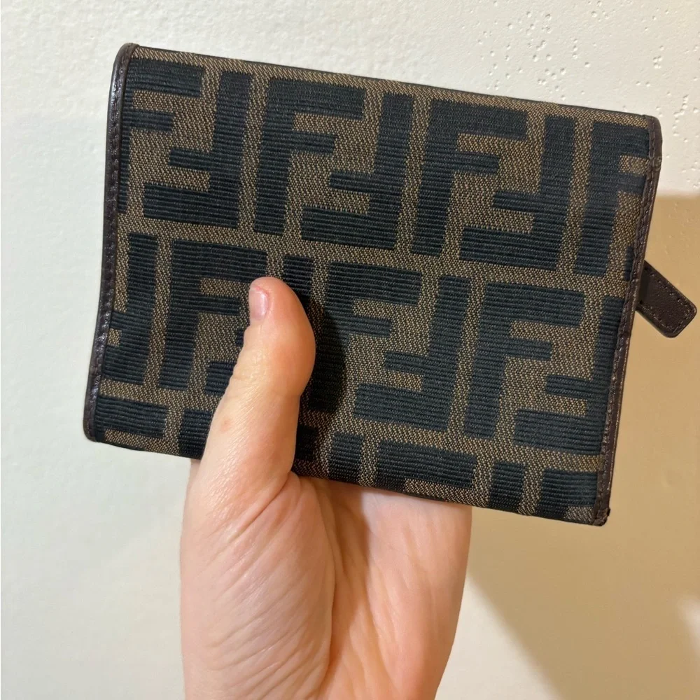 Fendi Logo‎ Canvas Wallet in Brown and Black